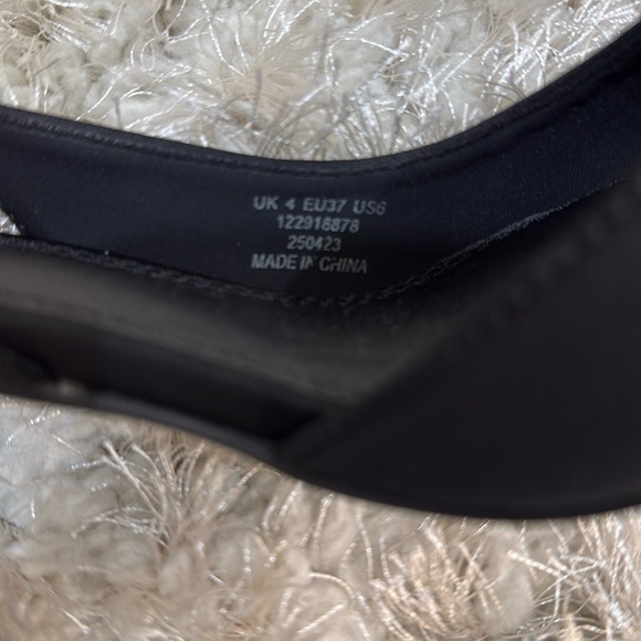 ASOS DESIGN Simmer slingback stiletto mid shoes in black - Picture 10 of 11